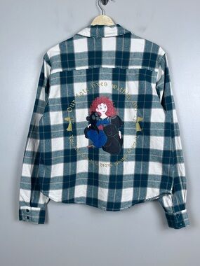Pixar Our Universe Women's Flannel Top with Brave Merida  & DunBroch Bears Small